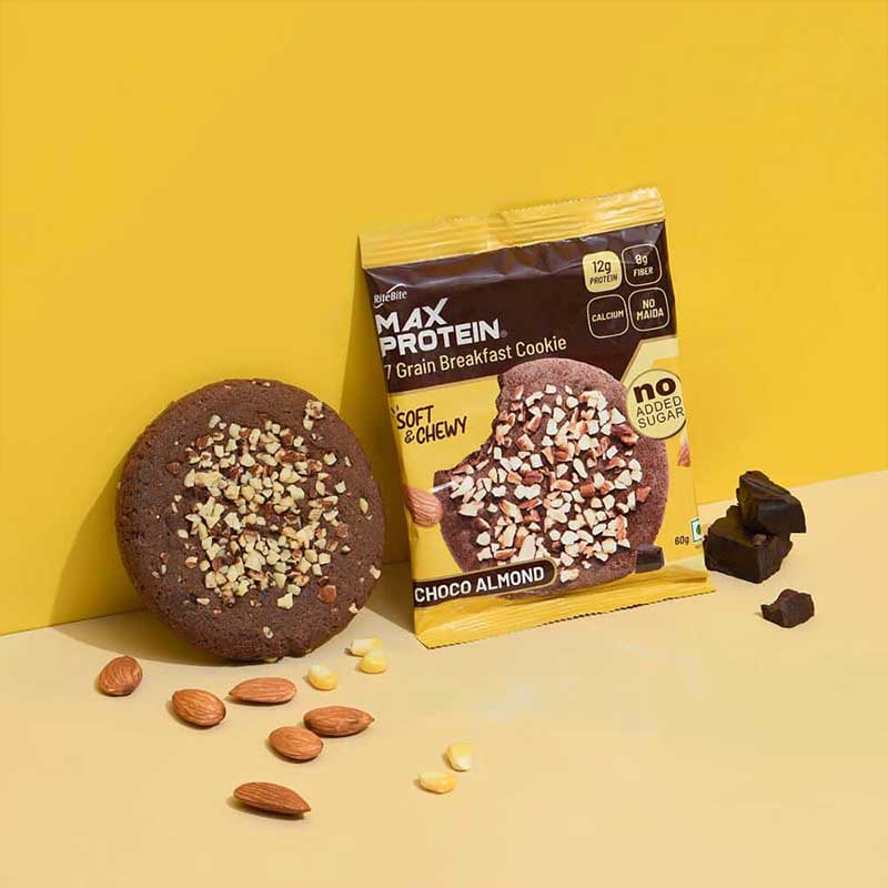 max-protein-choco-almonds-cookie-60gm